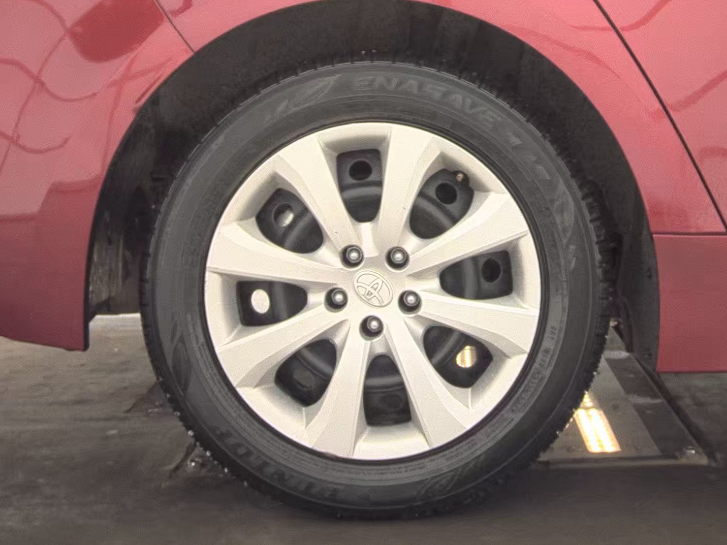 2024 Toyota Corolla LE FWD