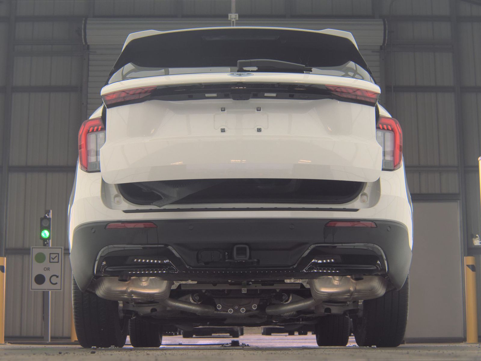 2025 Ford Explorer ST-Line RWD