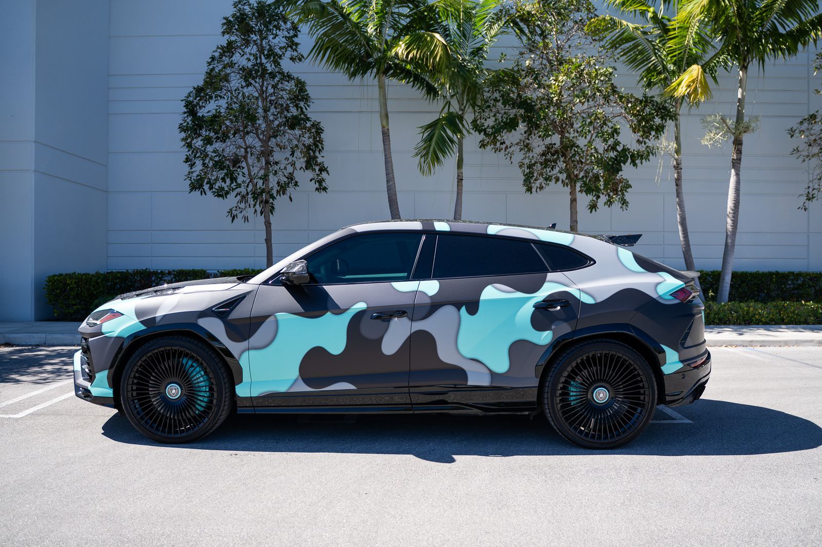 2019 Lamborghini Urus Base AWD