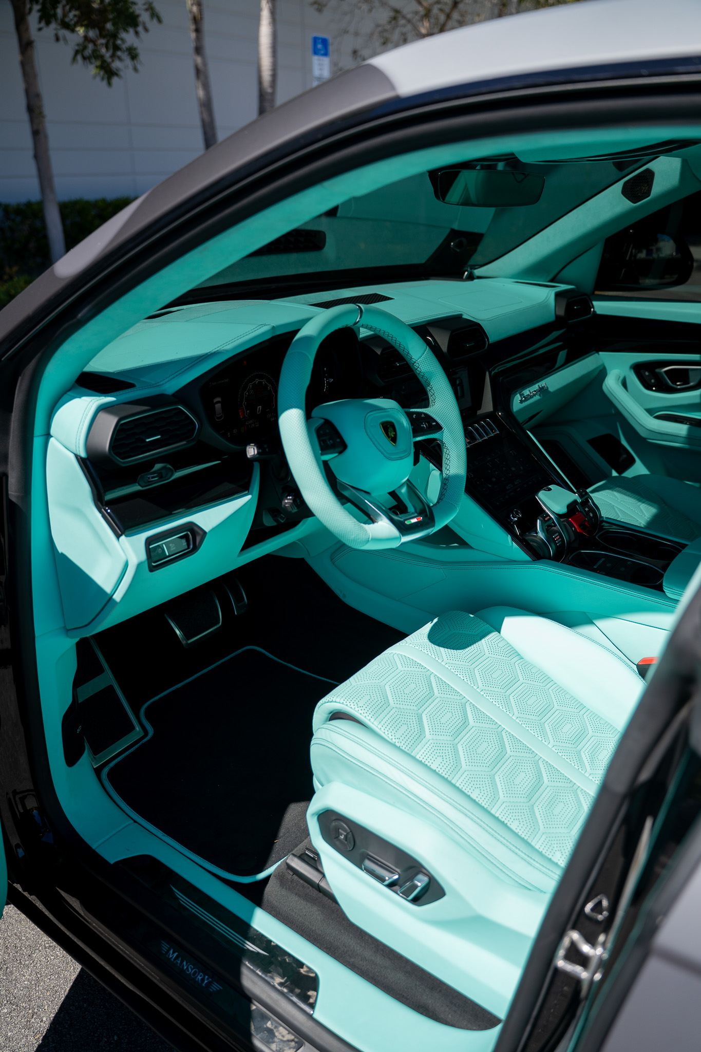 2019 Lamborghini Urus Base AWD