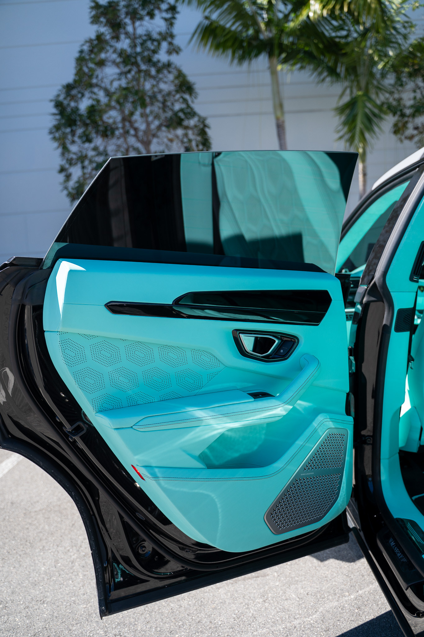 2019 Lamborghini Urus Base AWD