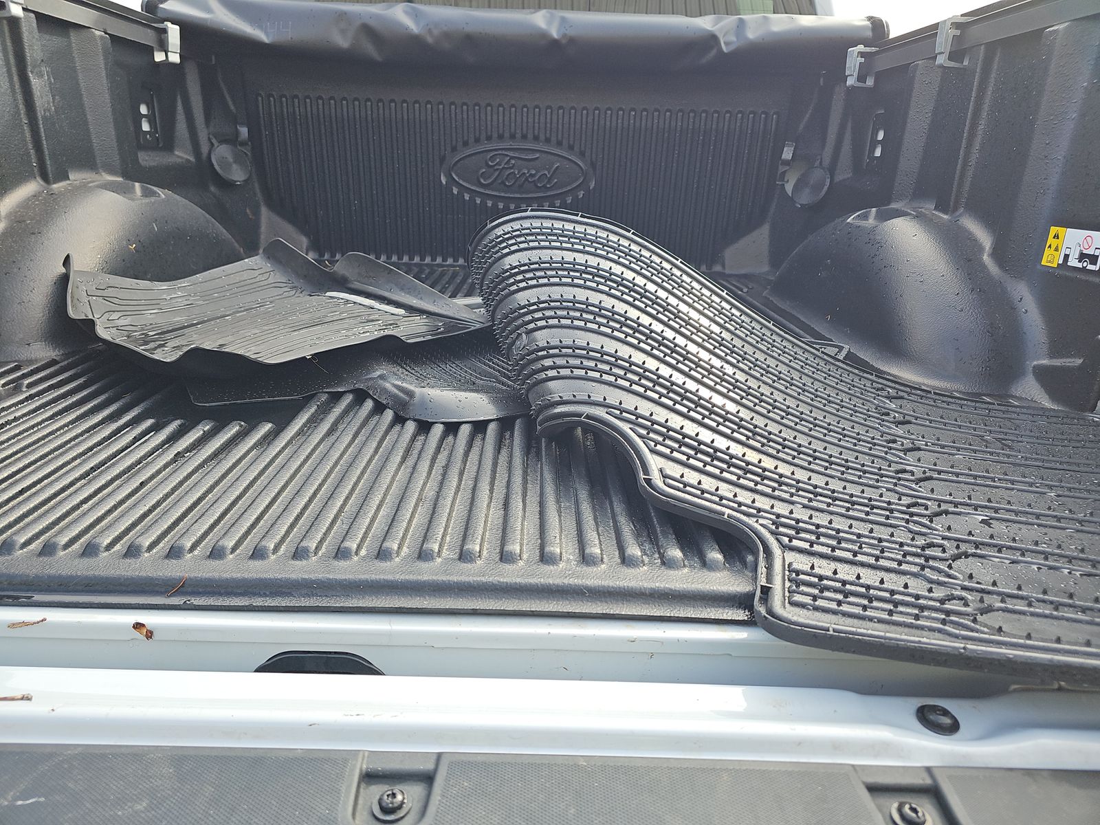 2025 Ford F-150 Hybrid XLT AWD