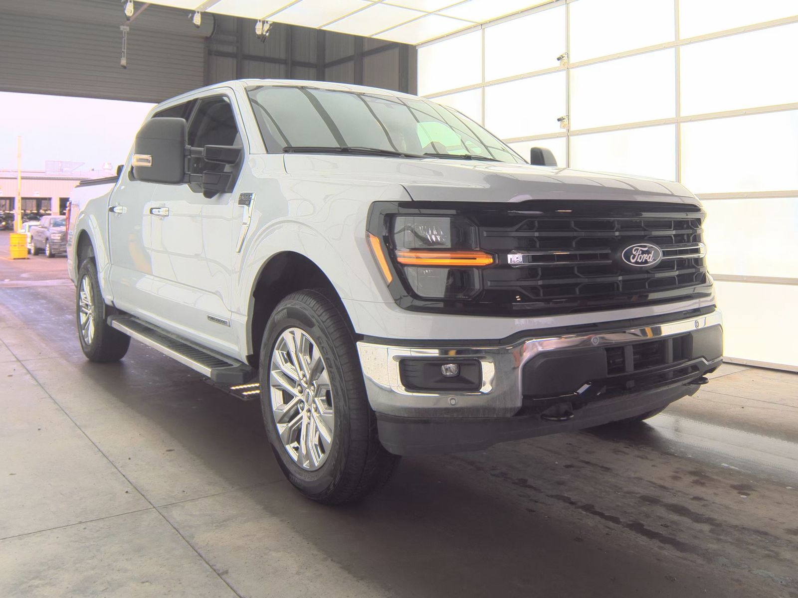 2025 Ford F-150 Hybrid XLT AWD