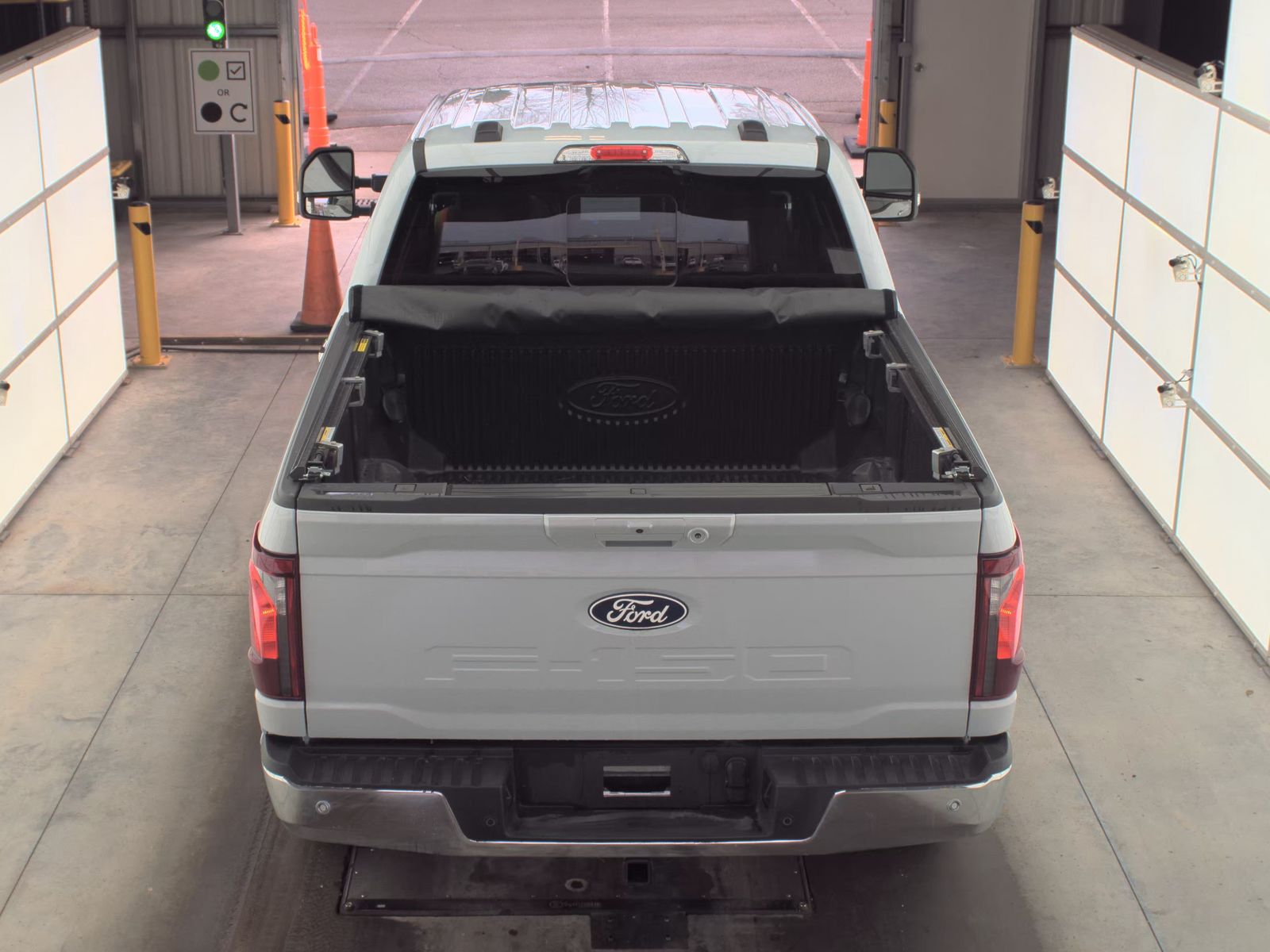 2025 Ford F-150 Hybrid XLT AWD