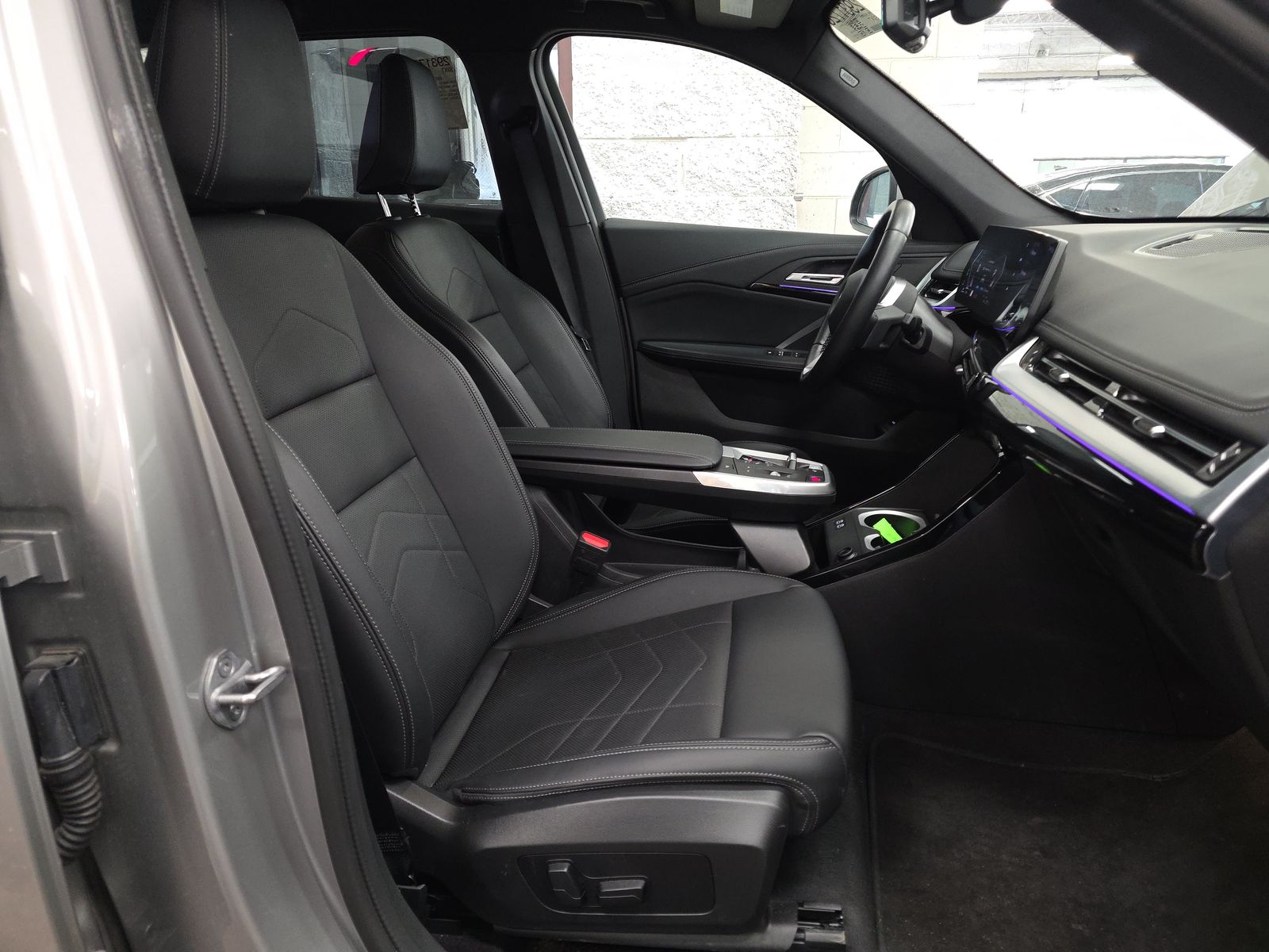 2025 BMW X1 xDrive28i AWD