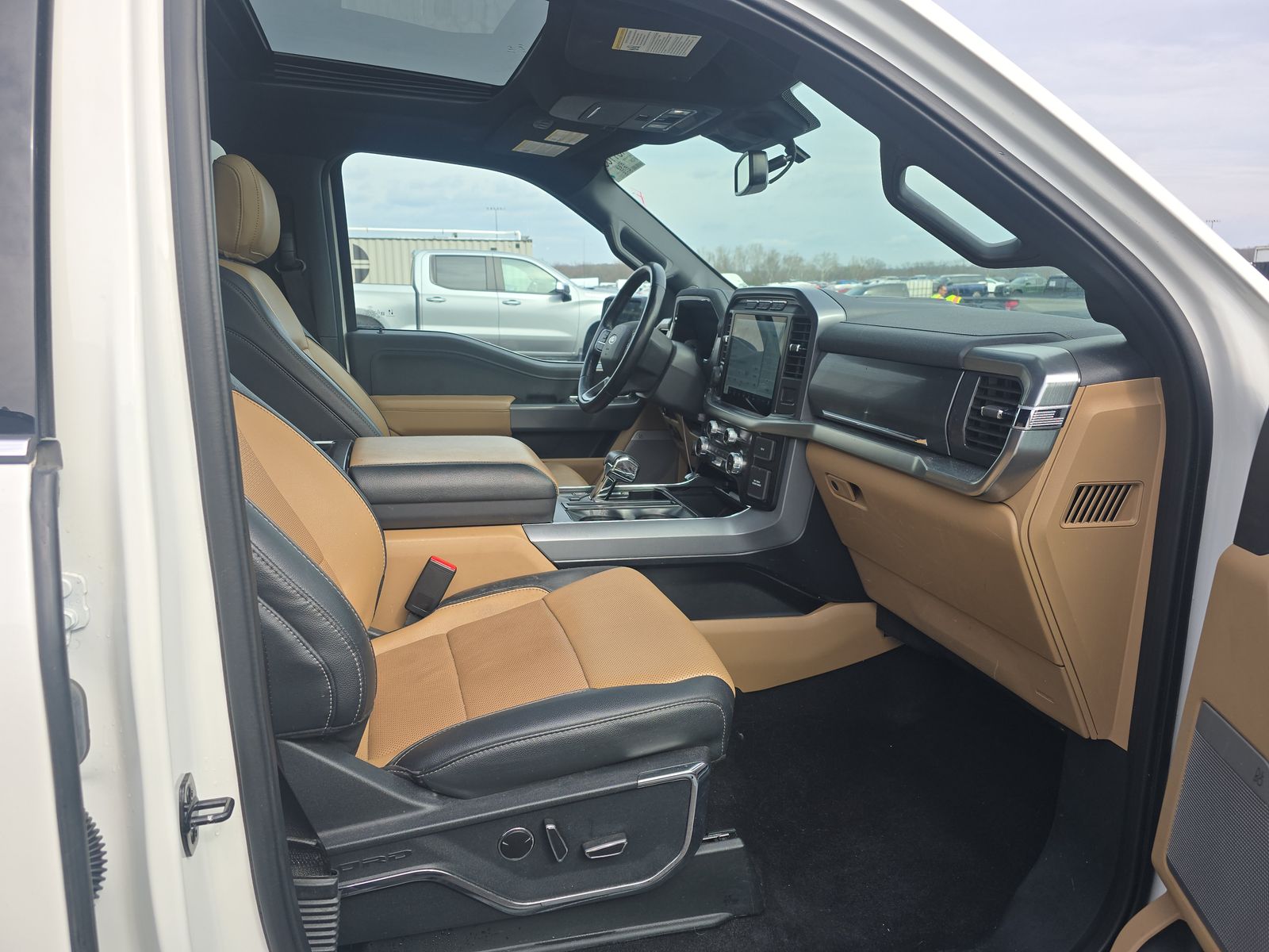 2023 Ford F-150 Lariat AWD