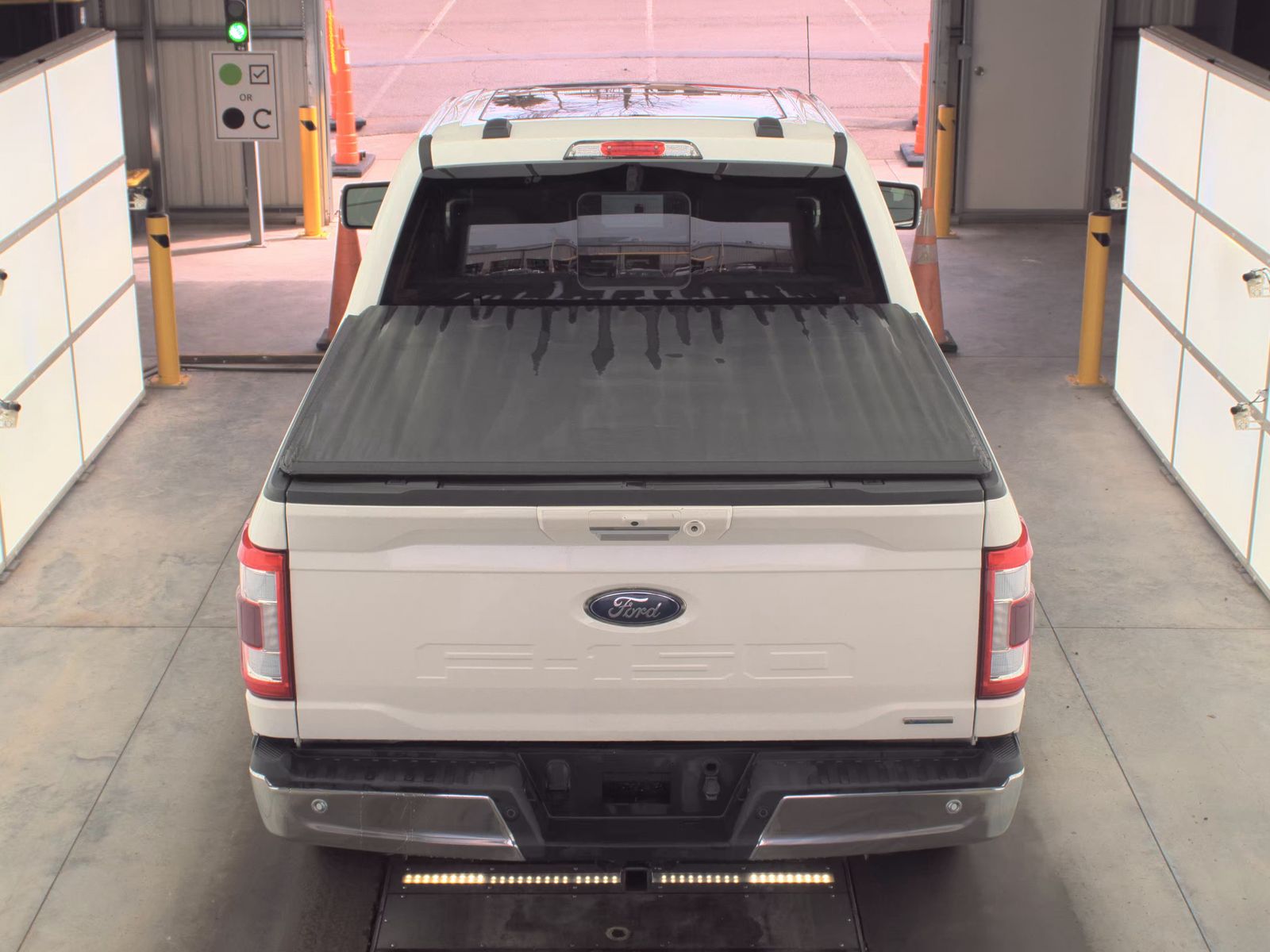 2023 Ford F-150 Lariat AWD