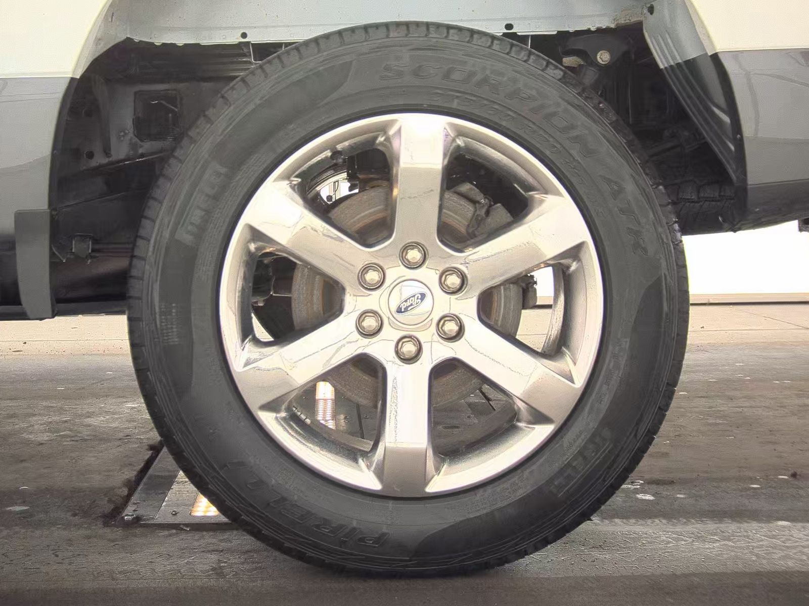 2023 Ford F-150 Lariat AWD