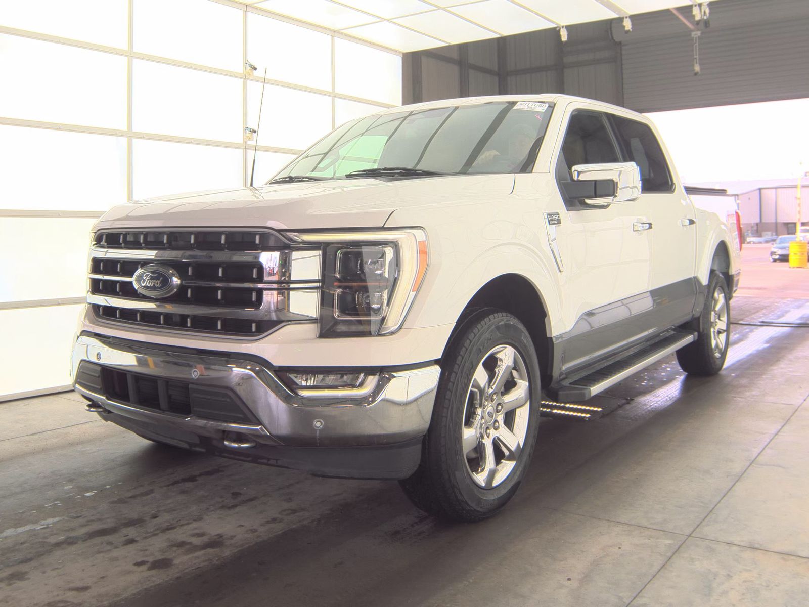 2023 Ford F-150 Lariat AWD