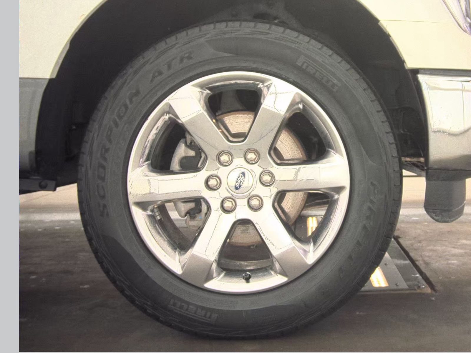 2023 Ford F-150 Lariat AWD