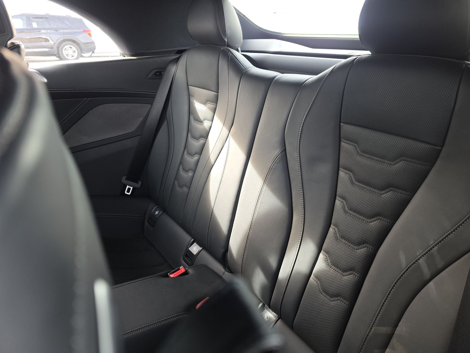 2025 BMW 8 Series 840i RWD