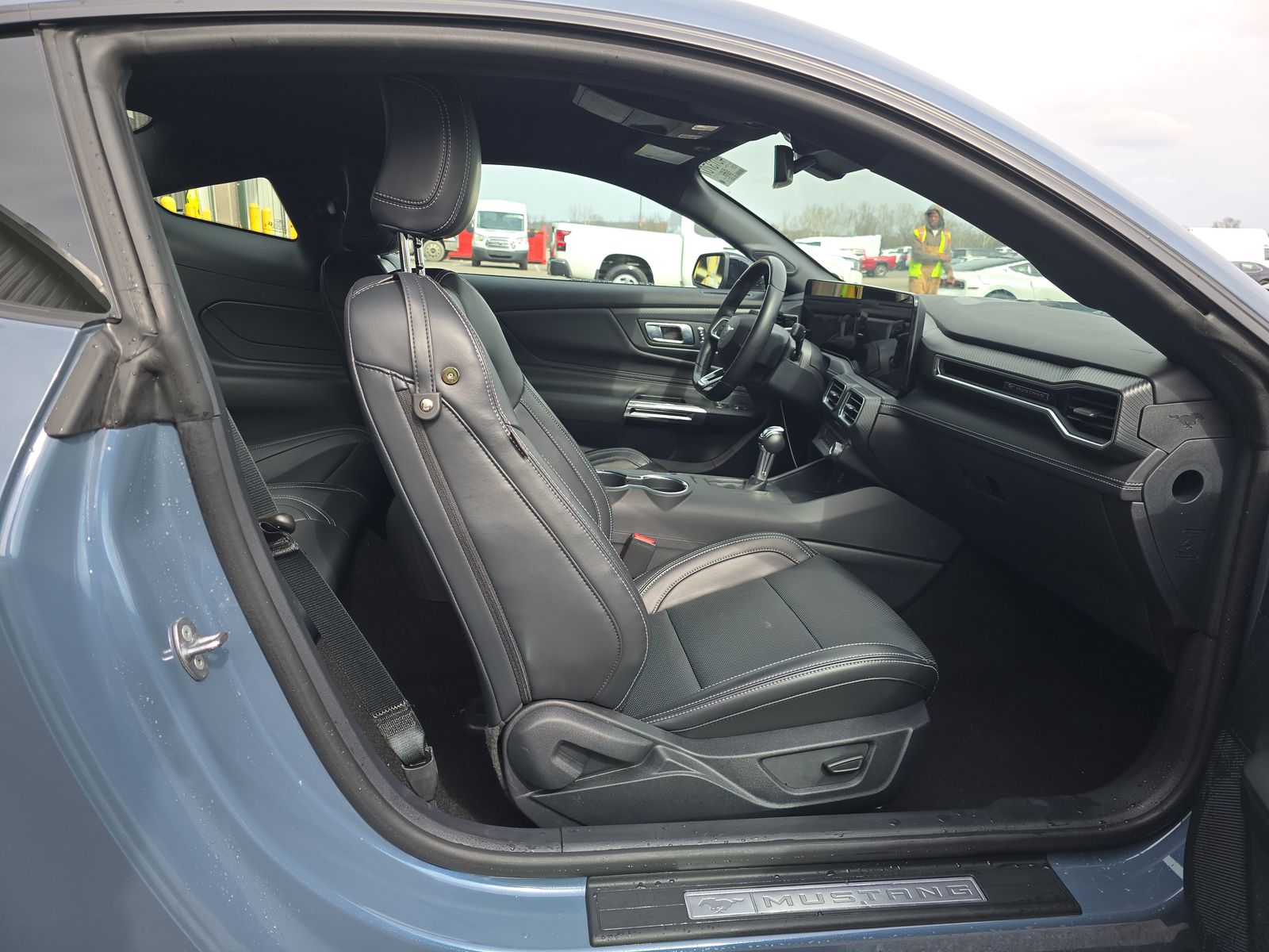 2025 Ford Mustang EcoBoost Premium RWD