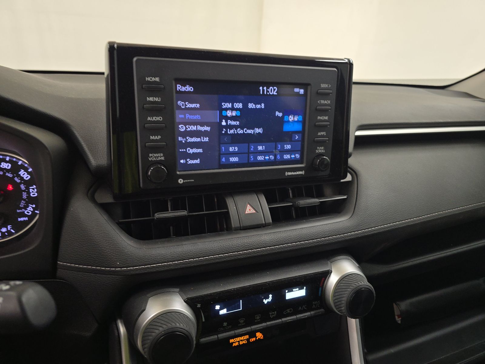 2022 Toyota RAV4 LE FWD