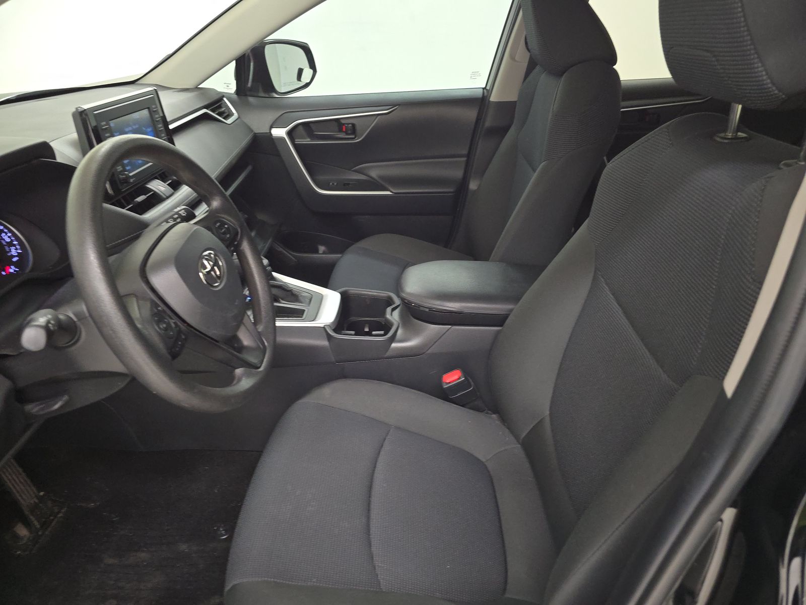 2022 Toyota RAV4 LE FWD