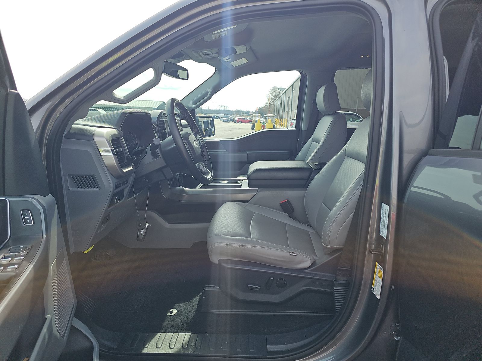 2023 Ford F-150 XLT AWD