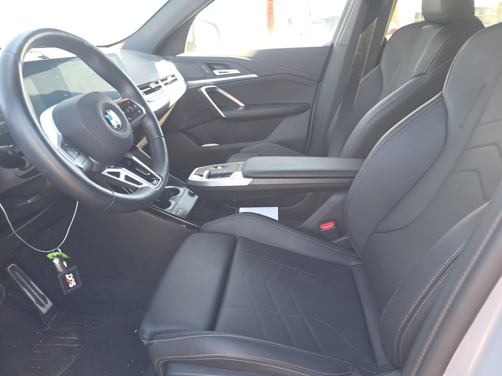 2025 BMW X2 xDrive28i AWD