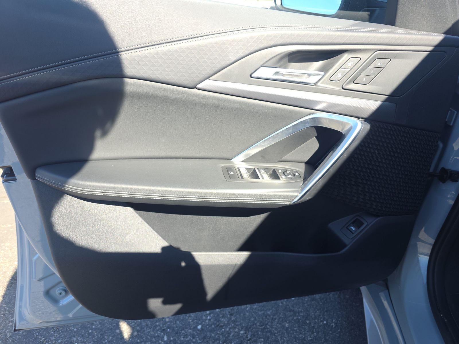 2025 BMW X2 xDrive28i AWD