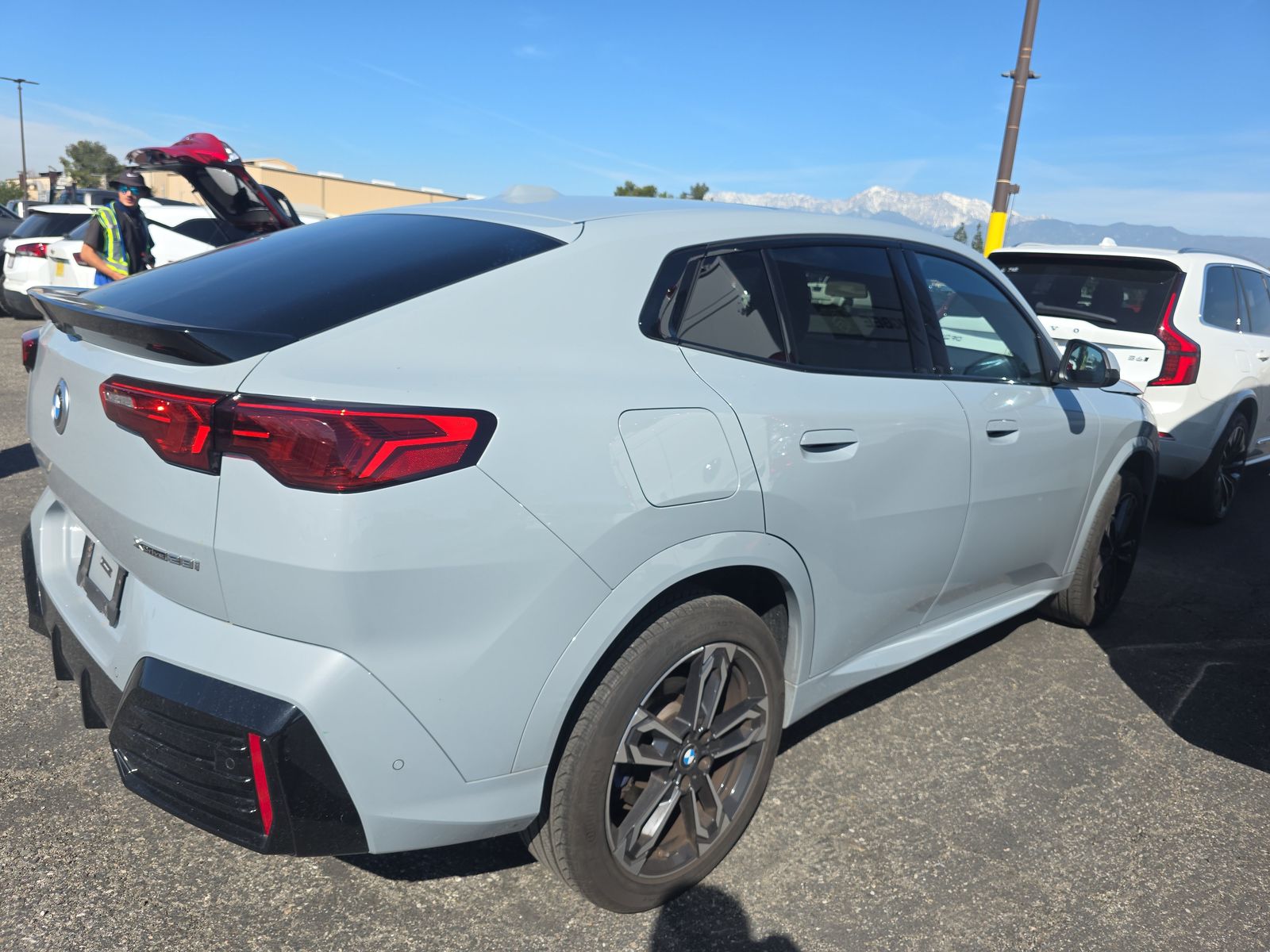 2025 BMW X2 xDrive28i AWD