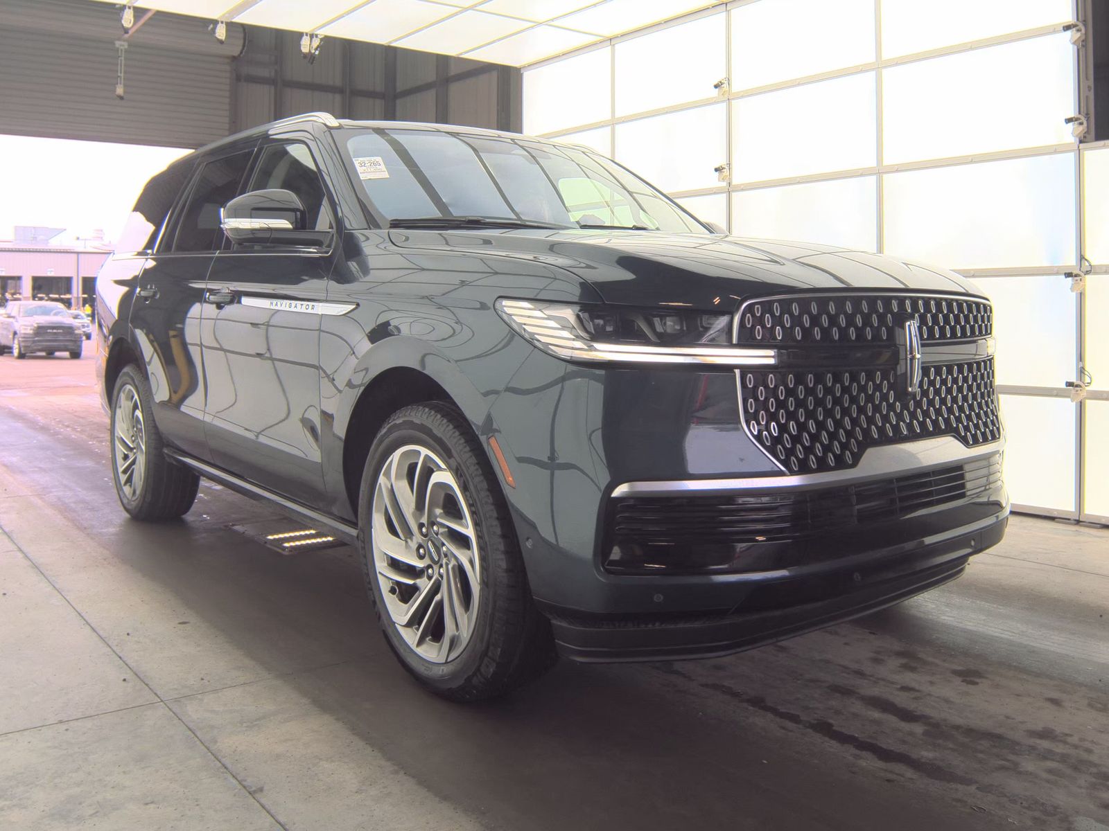 2025 Lincoln Navigator Reserve AWD
