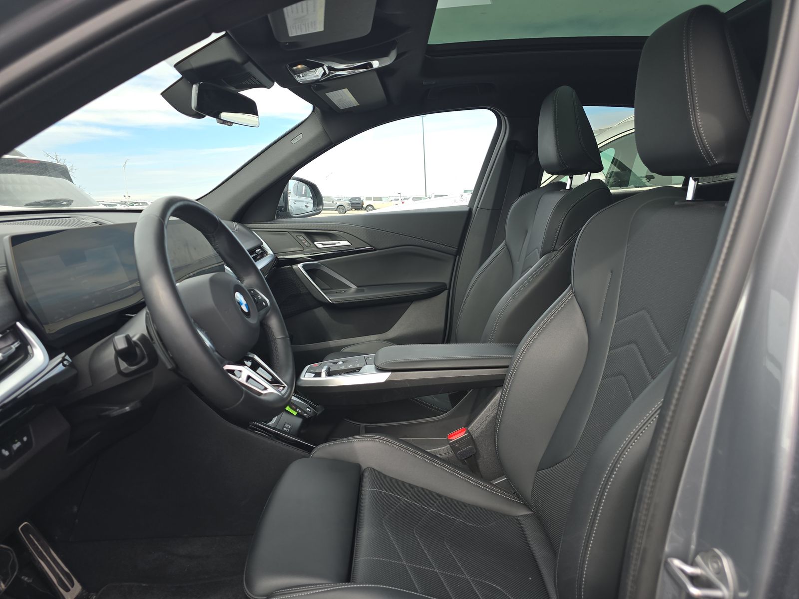 2025 BMW X2 xDrive28i AWD