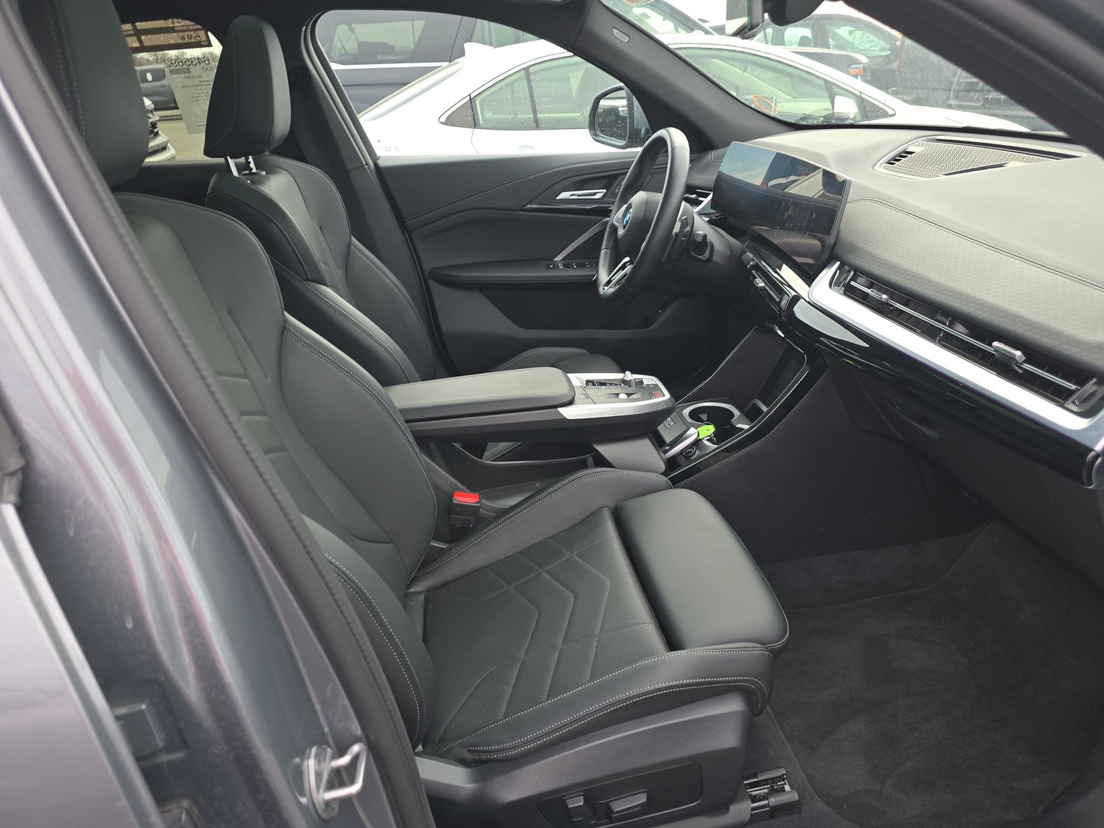 2025 BMW X2 xDrive28i AWD