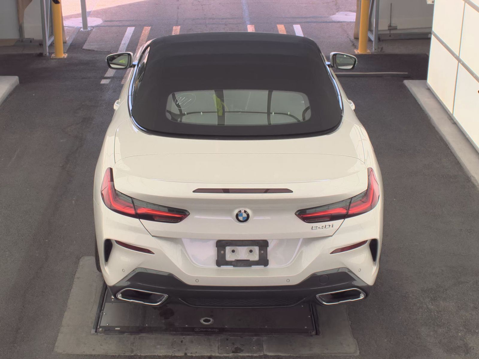 2025 BMW 8 Series 840i RWD