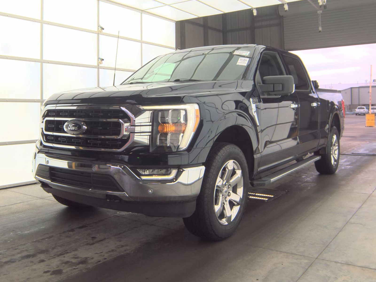 2023 Ford F-150 XLT AWD