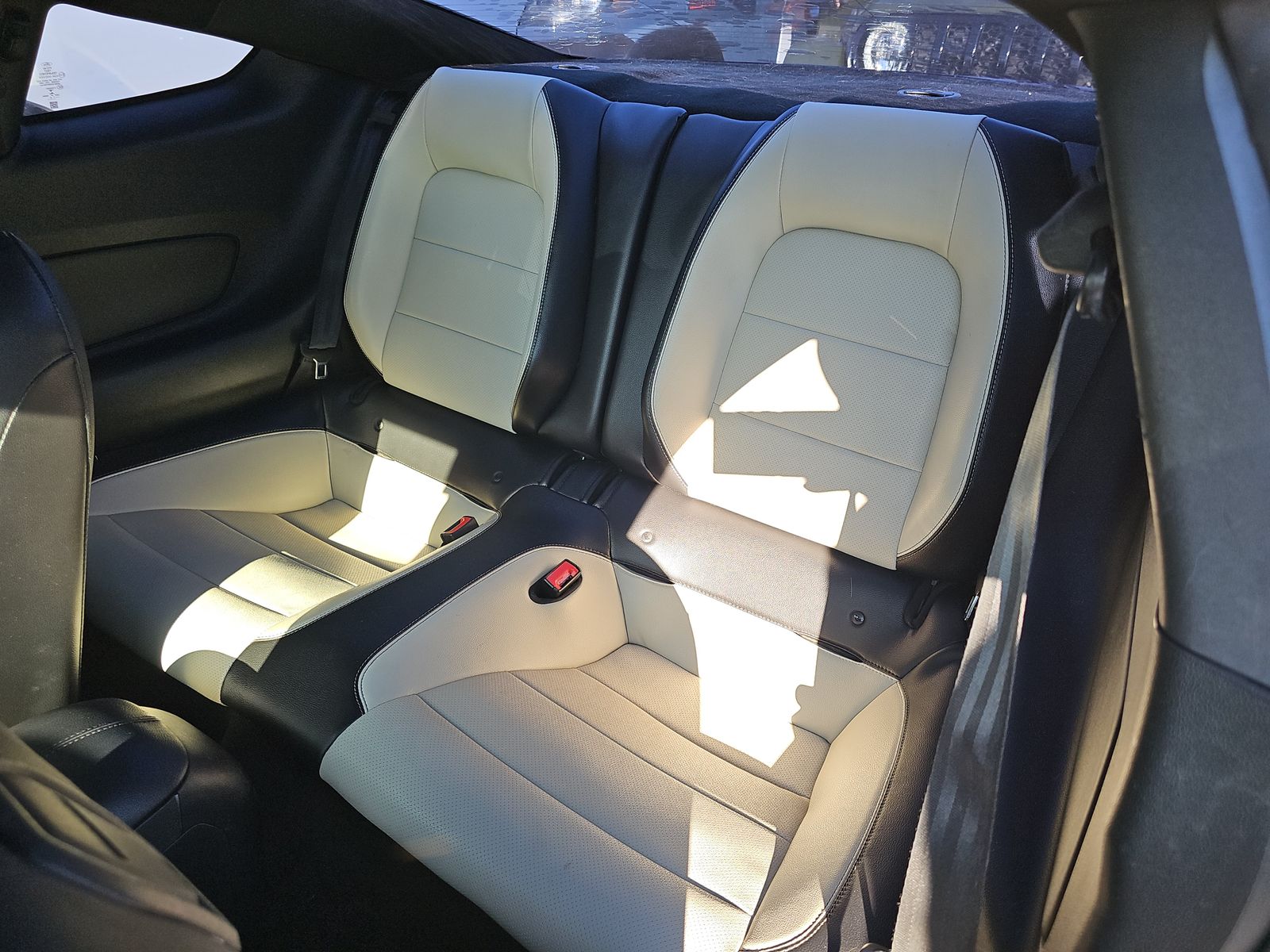 2018 Ford Mustang EcoBoost Premium RWD