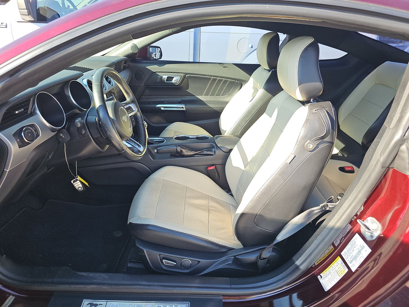 2018 Ford Mustang EcoBoost Premium RWD