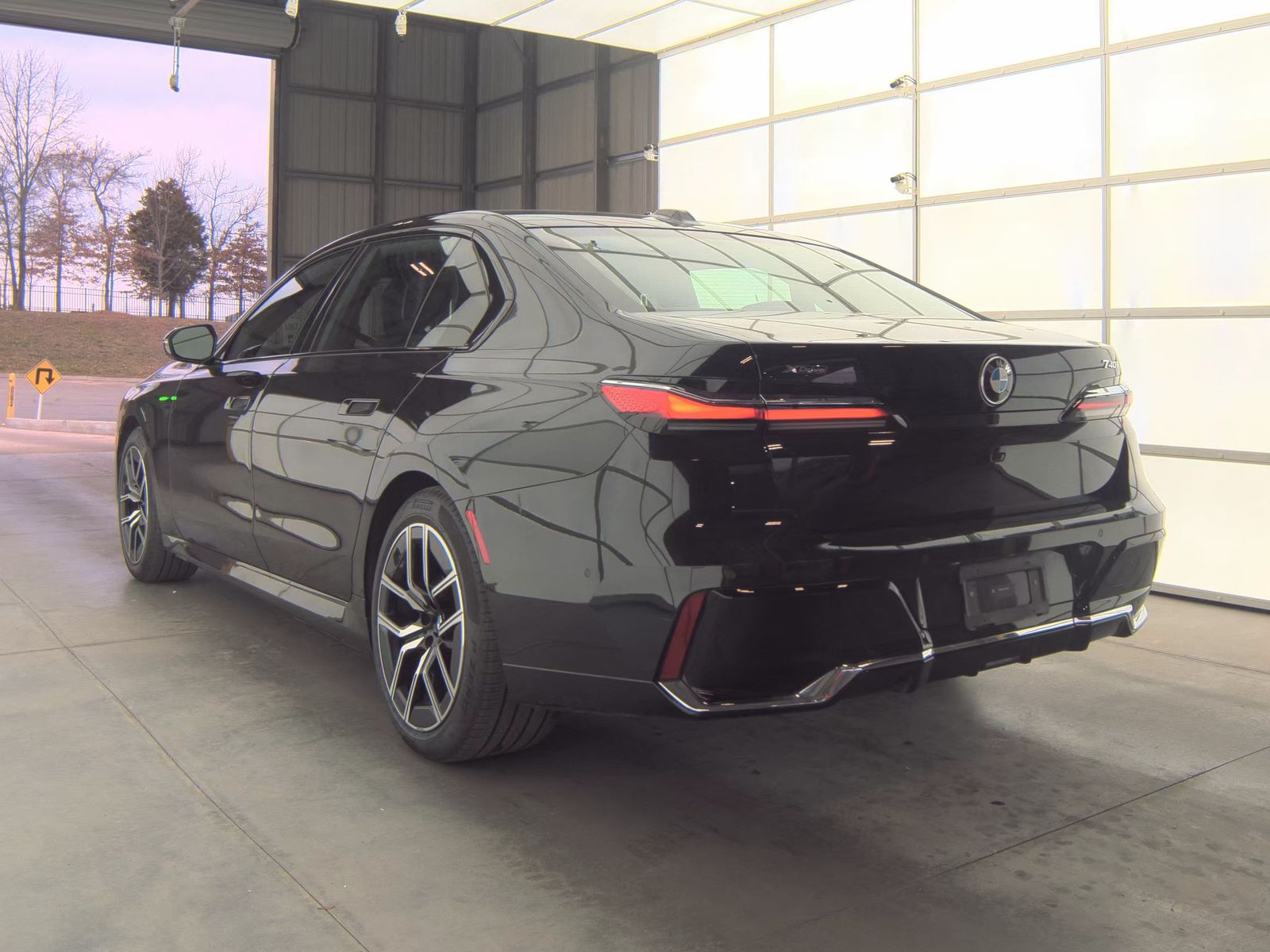 2025 BMW 7 Series 740i xDrive AWD