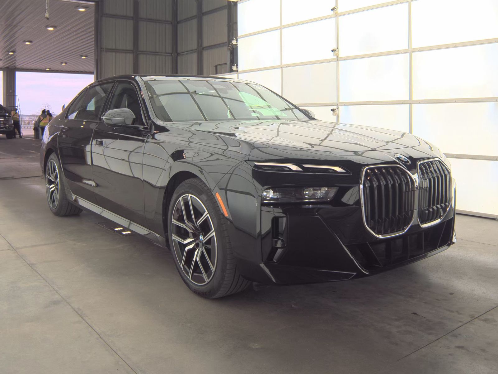 2025 BMW 7 Series 740i xDrive AWD