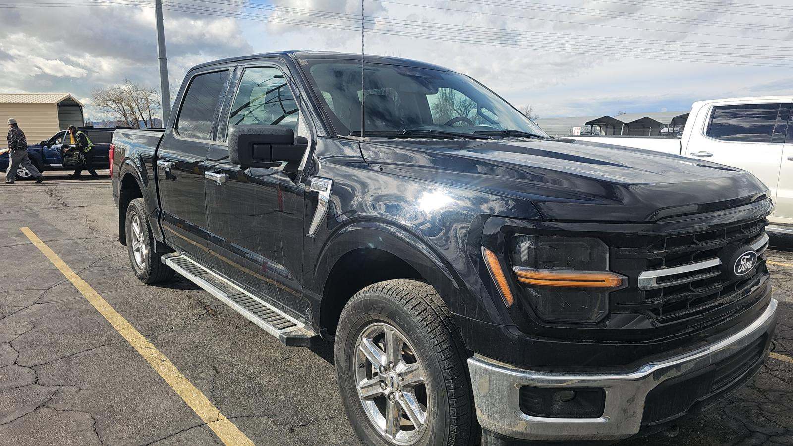 2024 Ford F-150 XLT AWD