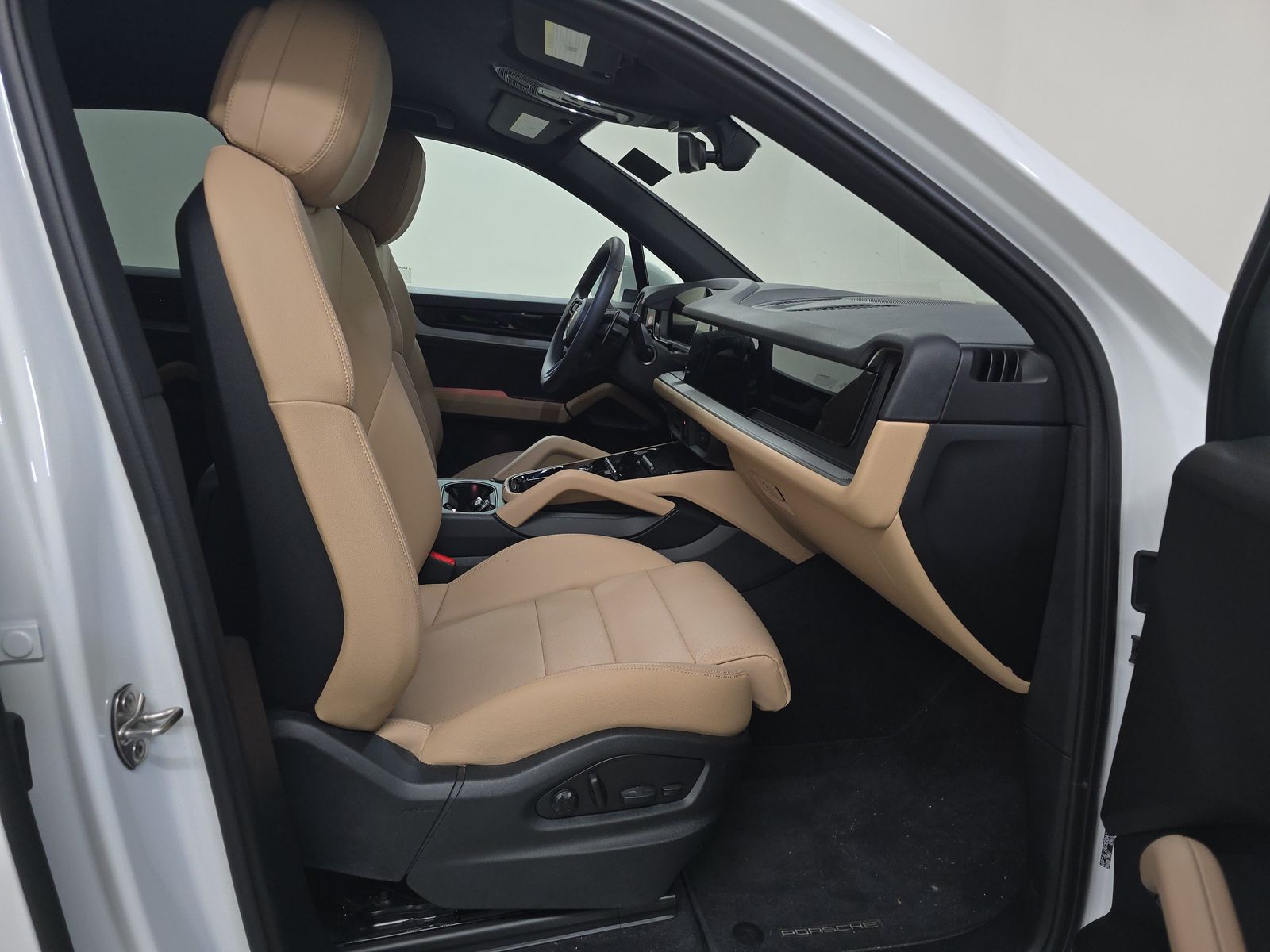 2025 Porsche Cayenne S AWD