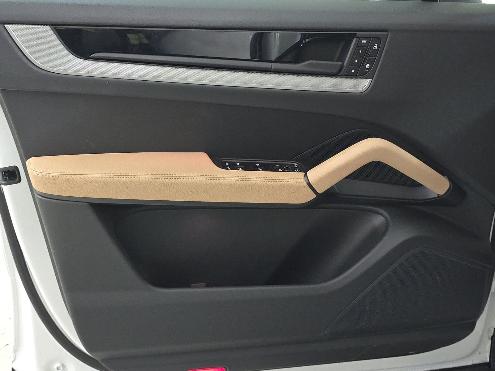 2025 Porsche Cayenne S AWD