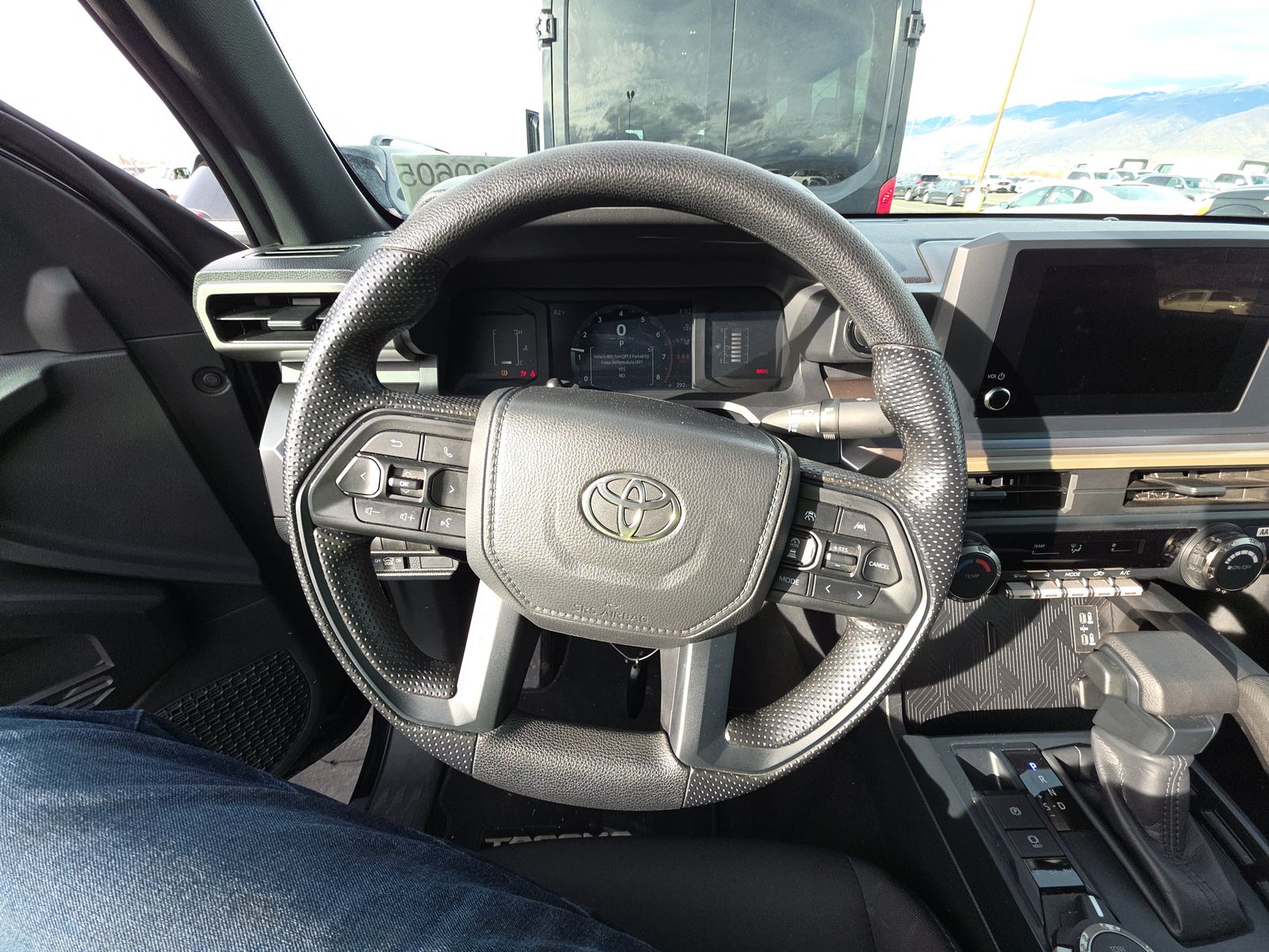 2025 Toyota Tacoma SR5 AWD