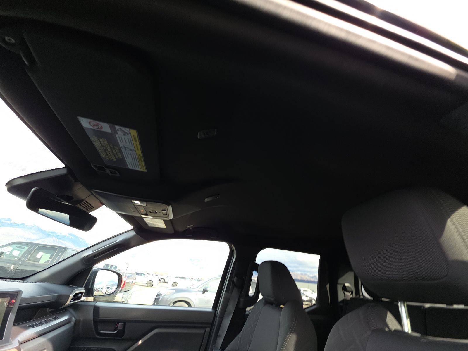 2025 Toyota Tacoma SR5 AWD