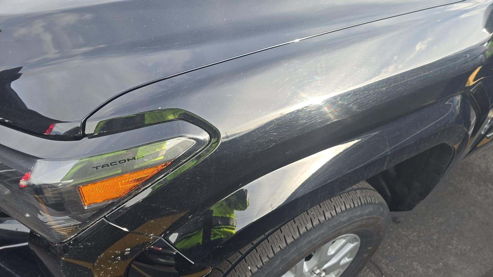 2025 Toyota Tacoma SR5 AWD