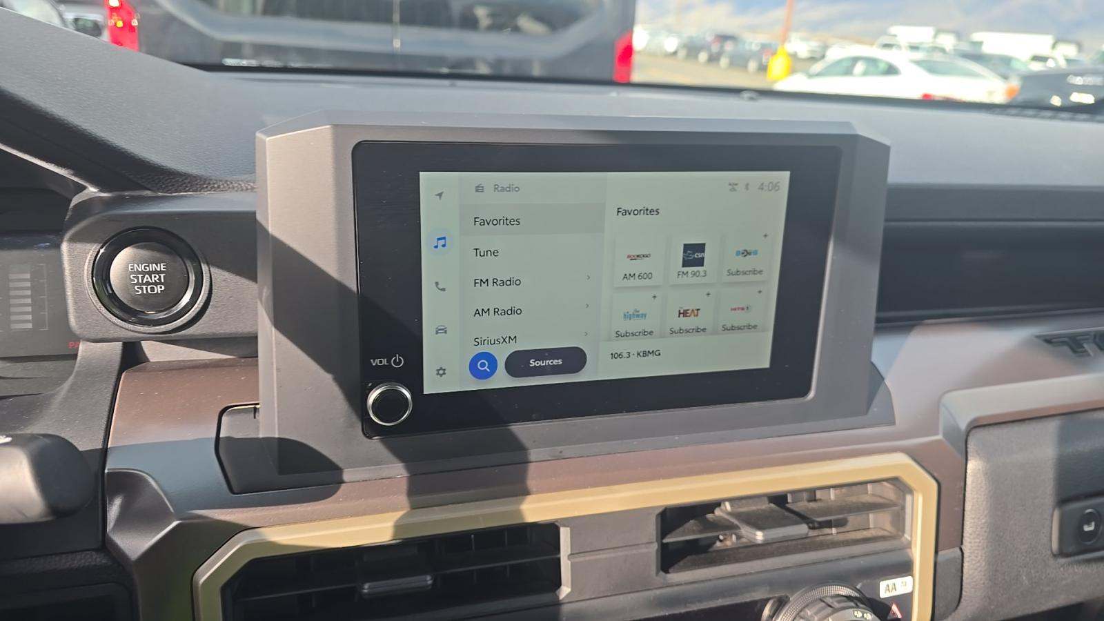 2025 Toyota Tacoma SR5 AWD