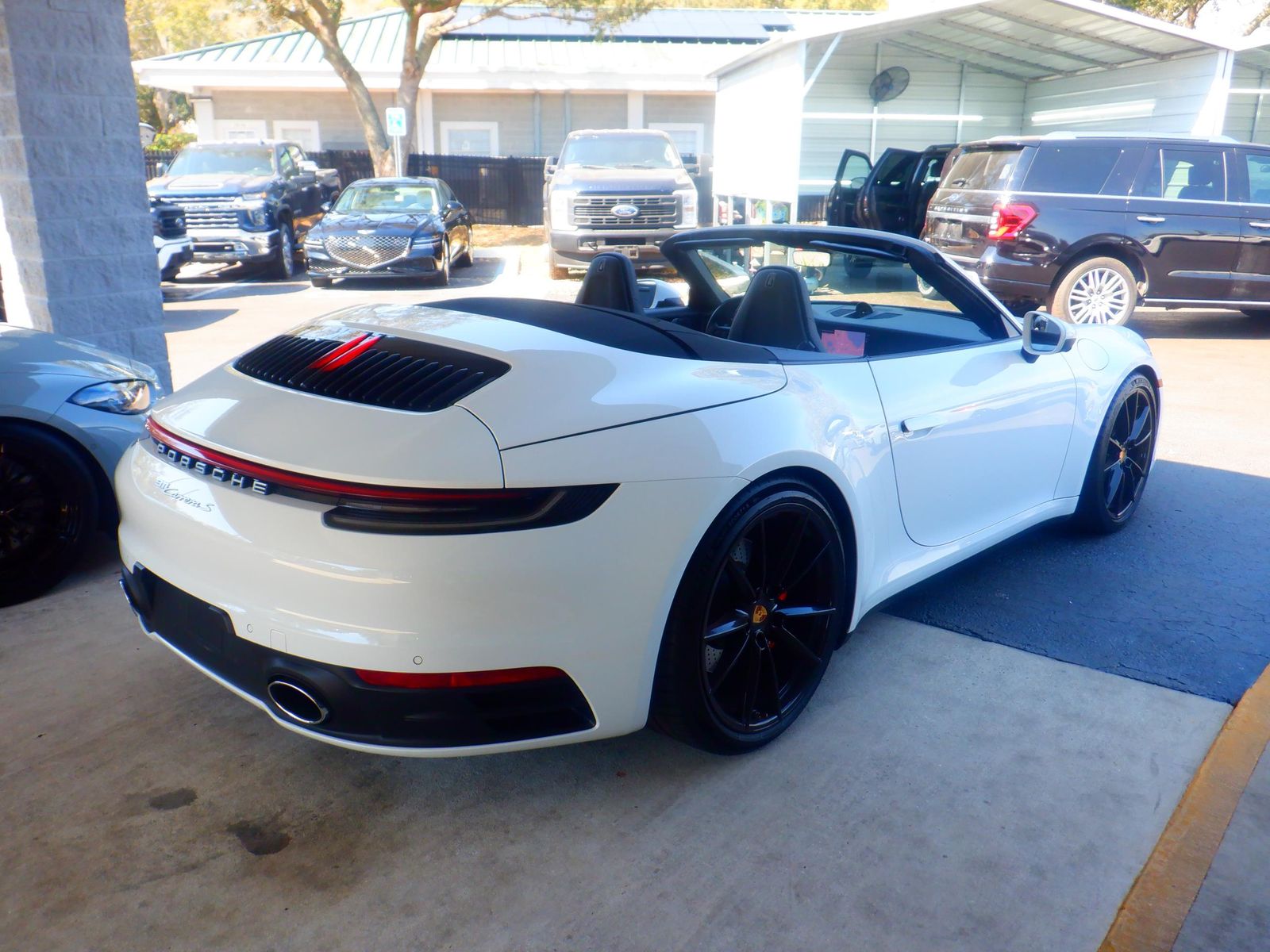 2024 Porsche 911 Carrera S RWD