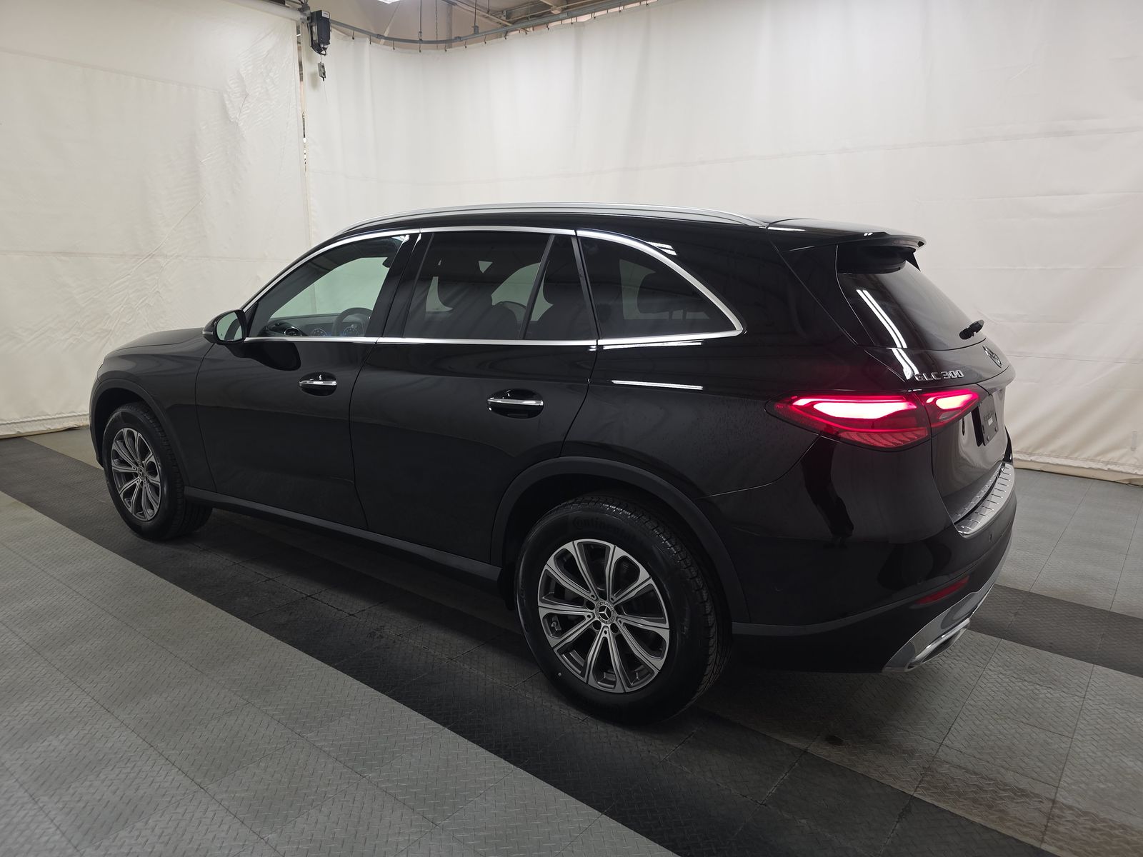 2025 Mercedes-Benz GLC GLC 300 AWD