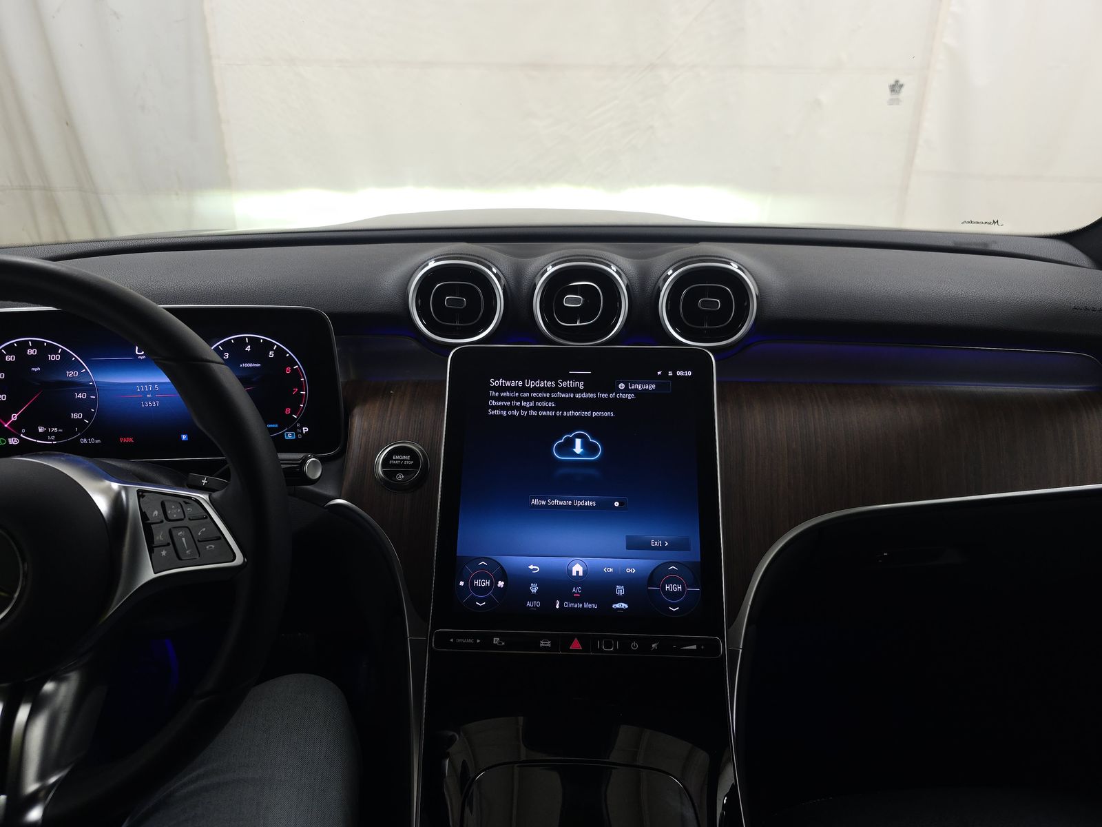 2025 Mercedes-Benz GLC GLC 300 AWD