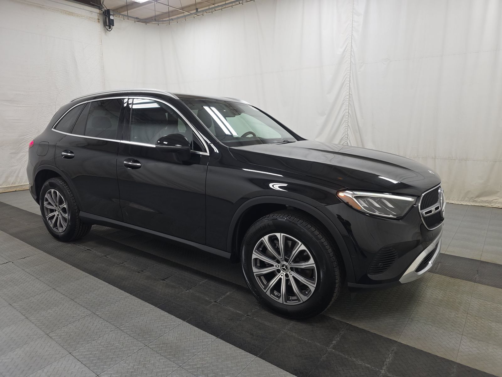 2025 Mercedes-Benz GLC GLC 300 AWD