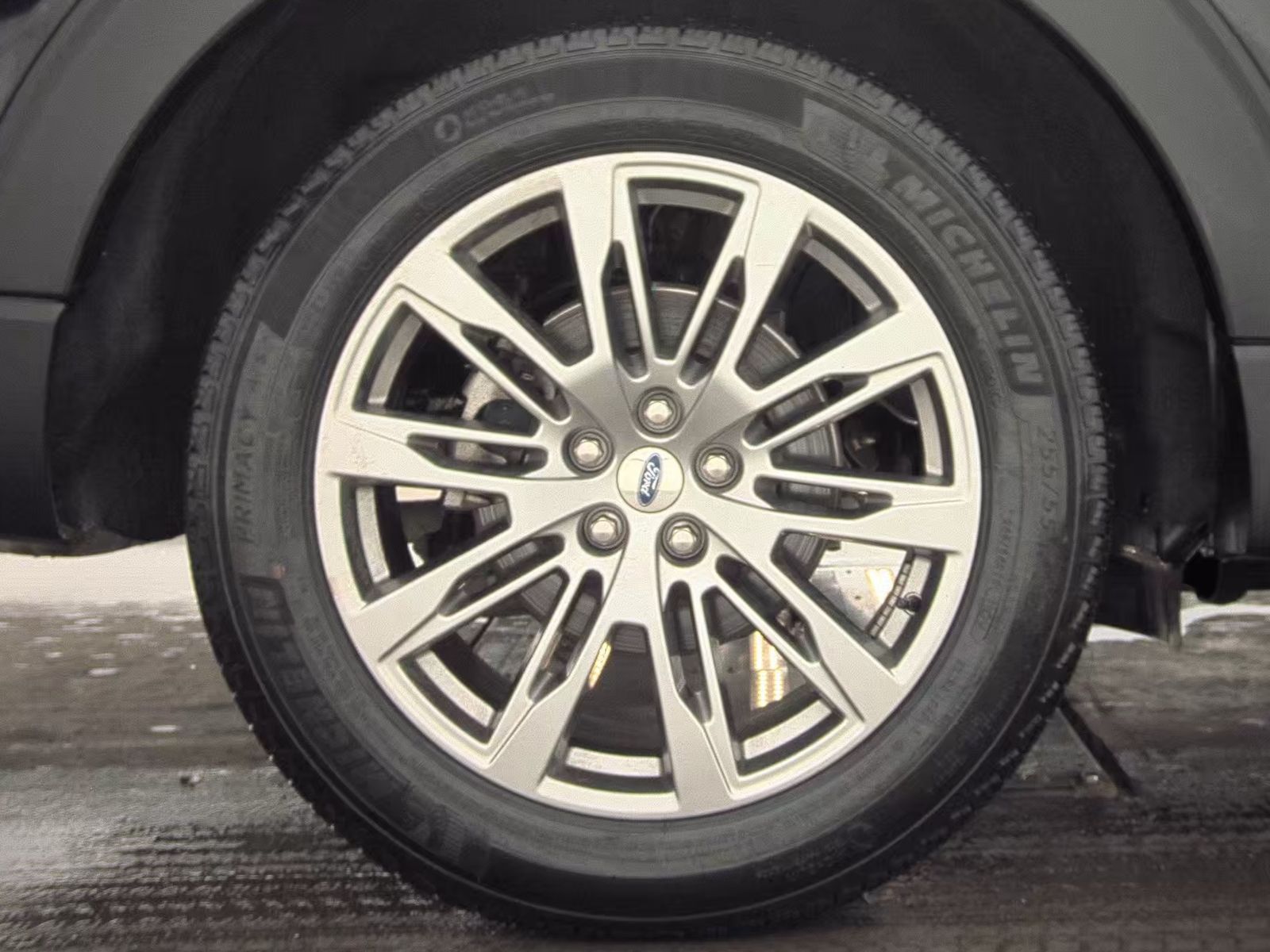 2025 Ford Explorer Platinum FWD