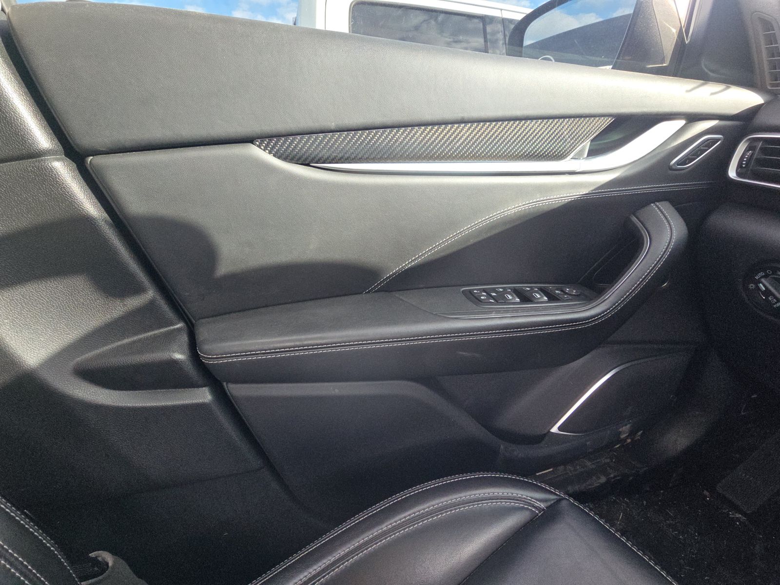 2017 Maserati Levante Base AWD