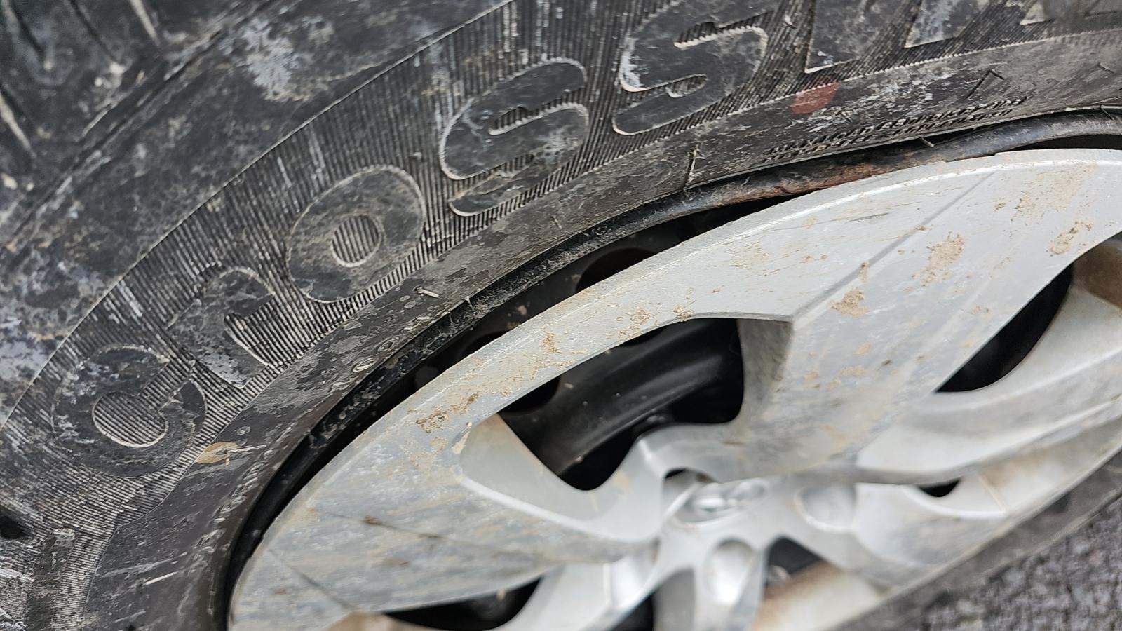 2021 Toyota RAV4 LE AWD