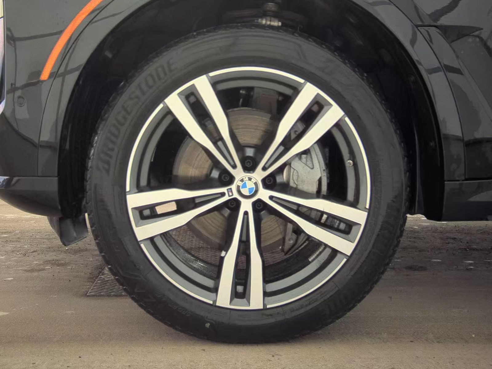 2026 BMW X7 xDrive40i AWD