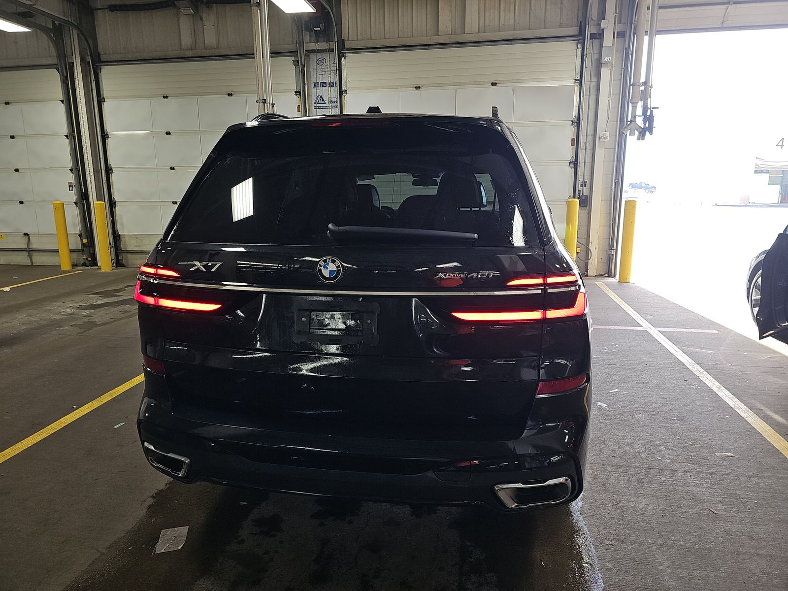 2026 BMW X7 xDrive40i AWD
