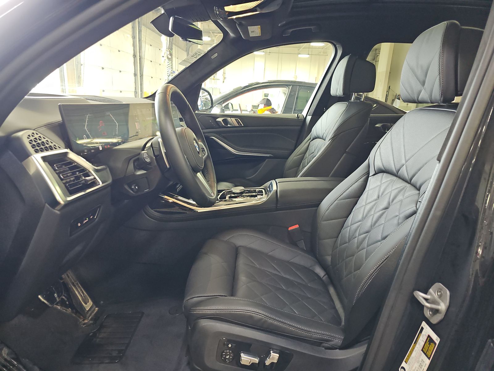 2026 BMW X7 xDrive40i AWD