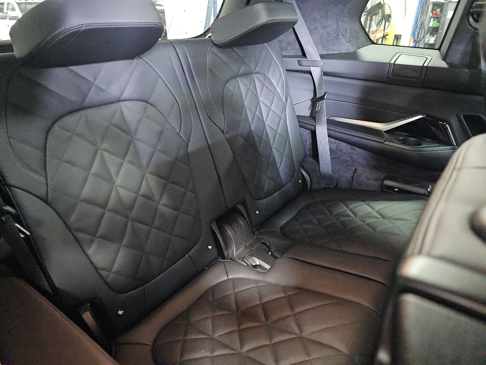 2026 BMW X7 xDrive40i AWD