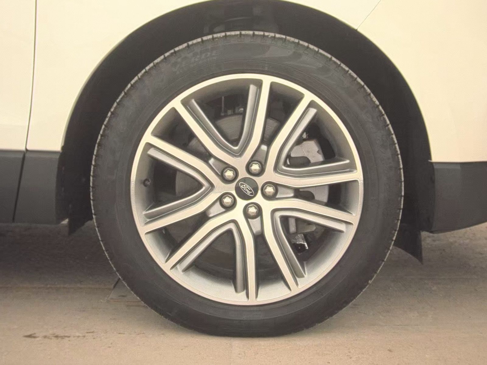 2024 Ford Edge Titanium AWD